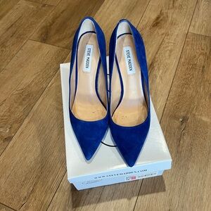 Steve Madden Women's Royal Blue Pointed-Toe Pumps size 10